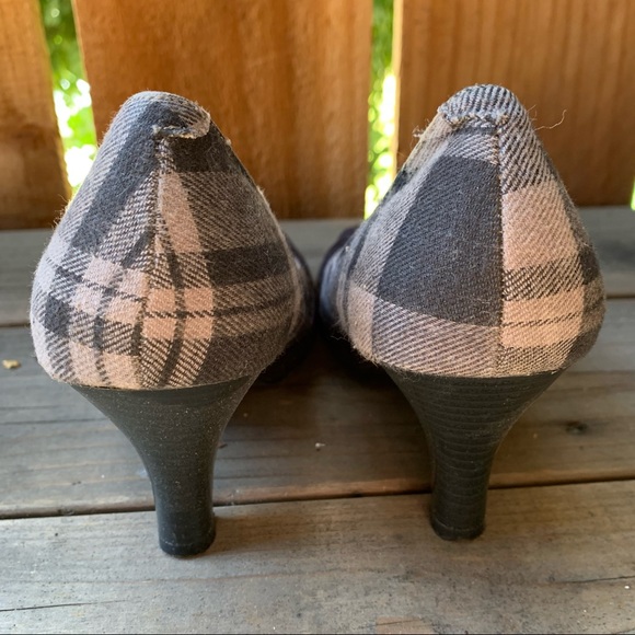 Madden Girl Uttson Pumps - Picture 7 of 9